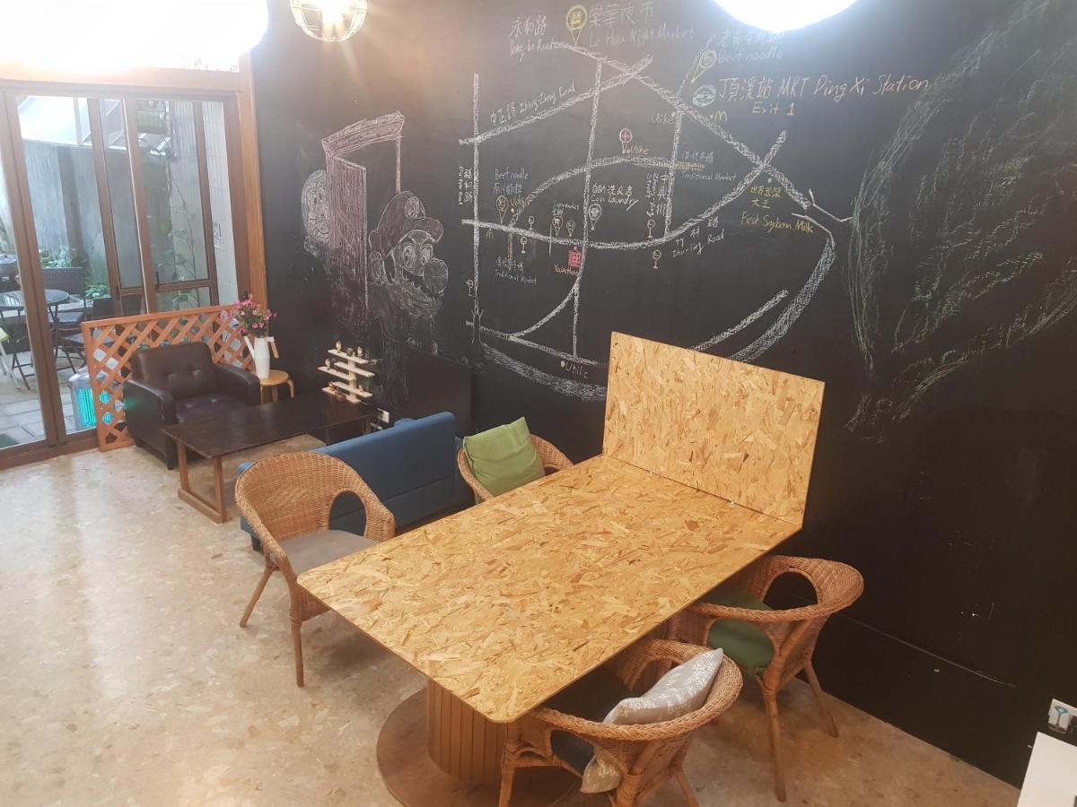 Hostel Of Rising Sun 昇行旅 Yonghe Eksteriør bilde